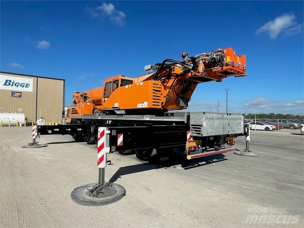 Demag AC 250-5 All terrain cranes