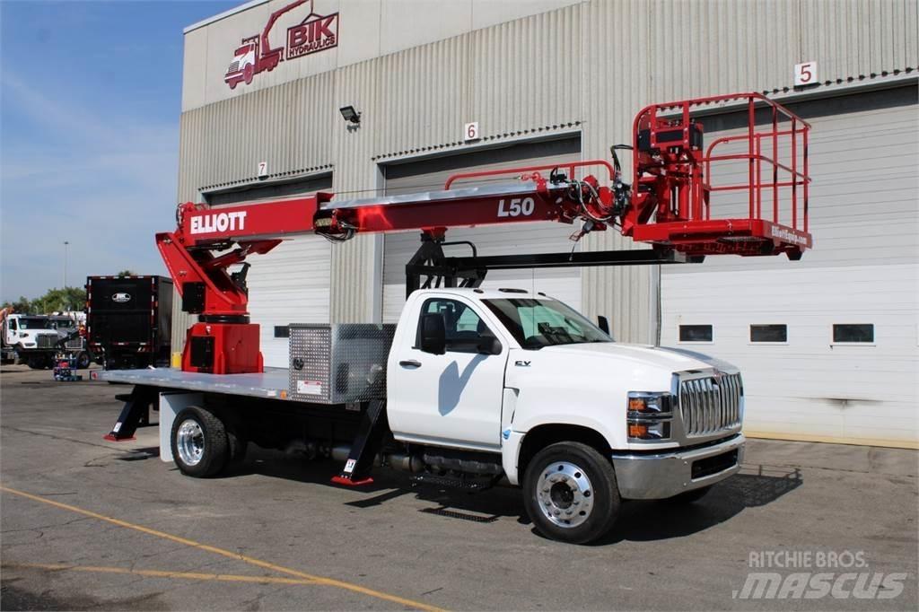 Elliott L50 Truck mounted cranes