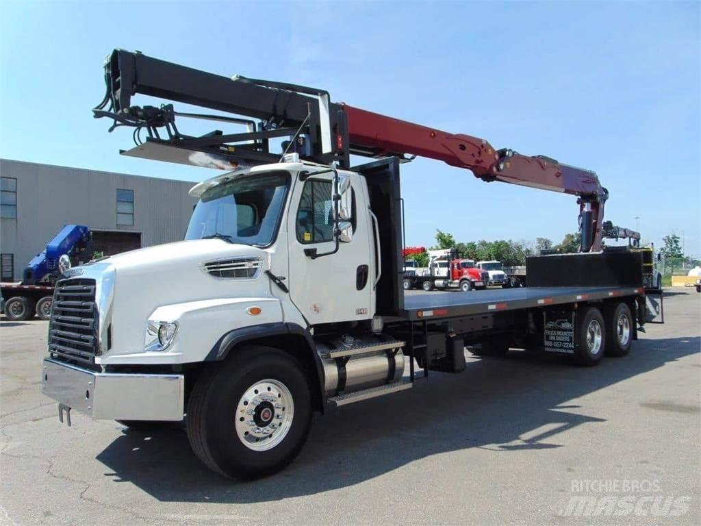PM PL 74 Truck mounted cranes