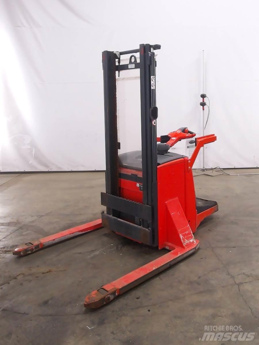 Linde L14 Pedestrian stacker