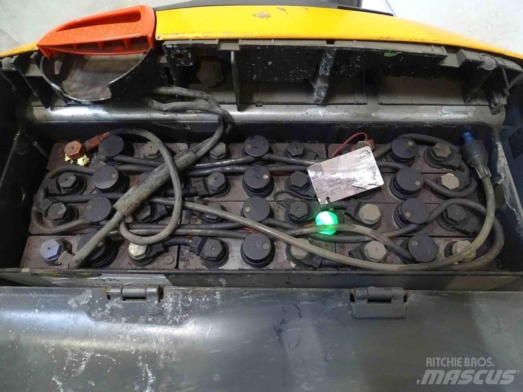 Still EXU20 Low lifter