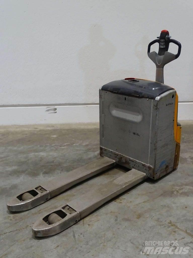 Still EXU20 Low lifter
