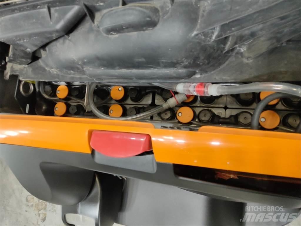 Still EXV10 Pedestrian stacker