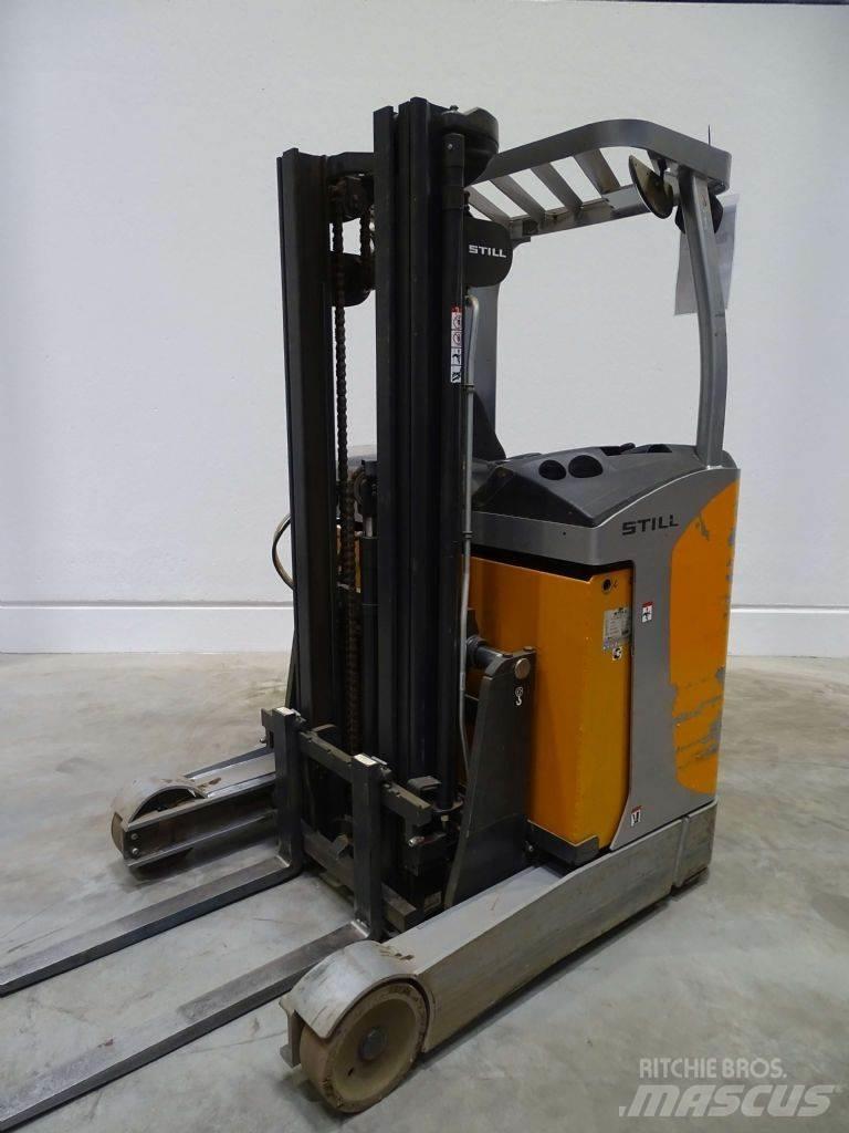 Still FM-X10 Reach truck