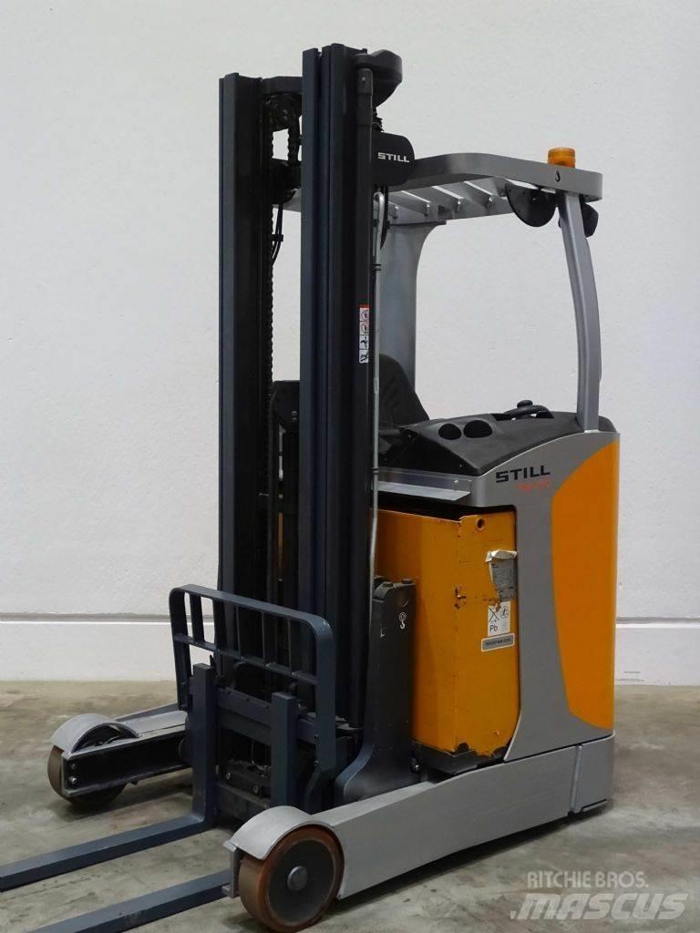 Still FM-X10 Reach truck