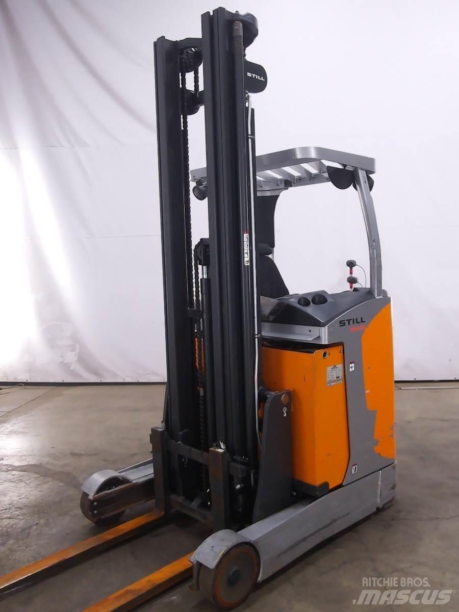 Still FM-X12 Reach truck