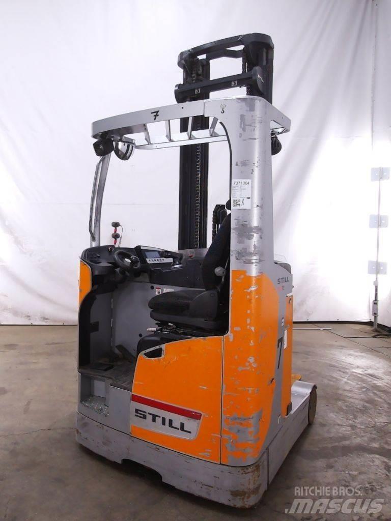 Still FM-X12 Reach truck