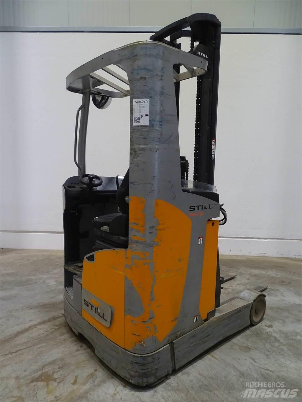 Still FM-X12 Reach truck