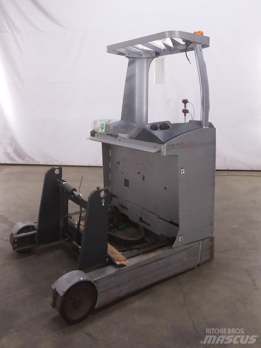Still FM-X14 Reach truck