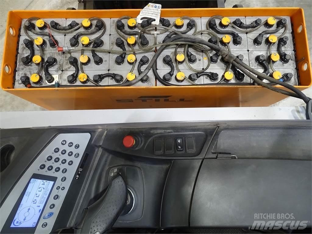 Still FM-X14 Reach truck