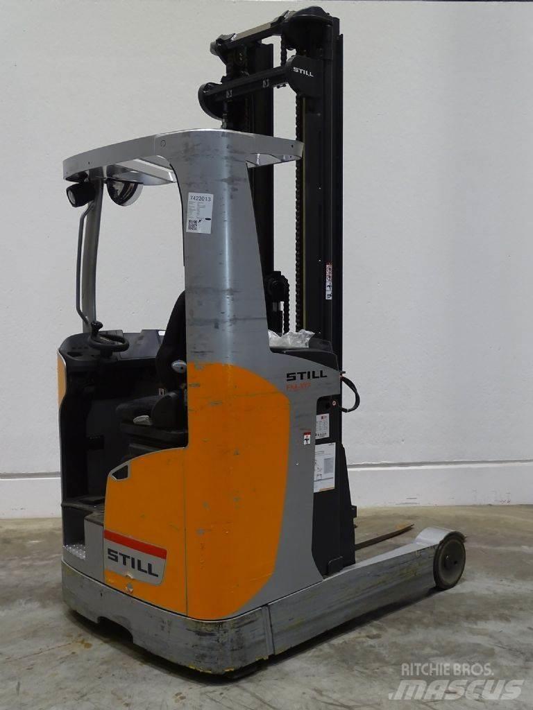 Still FM-X17 Reach truck