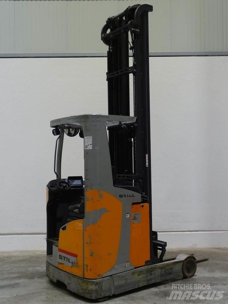 Still FM-X17 Reach truck