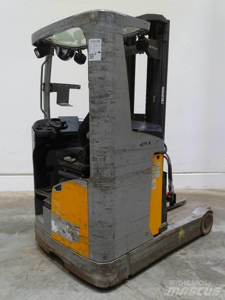 Still FM-X17 Reach truck