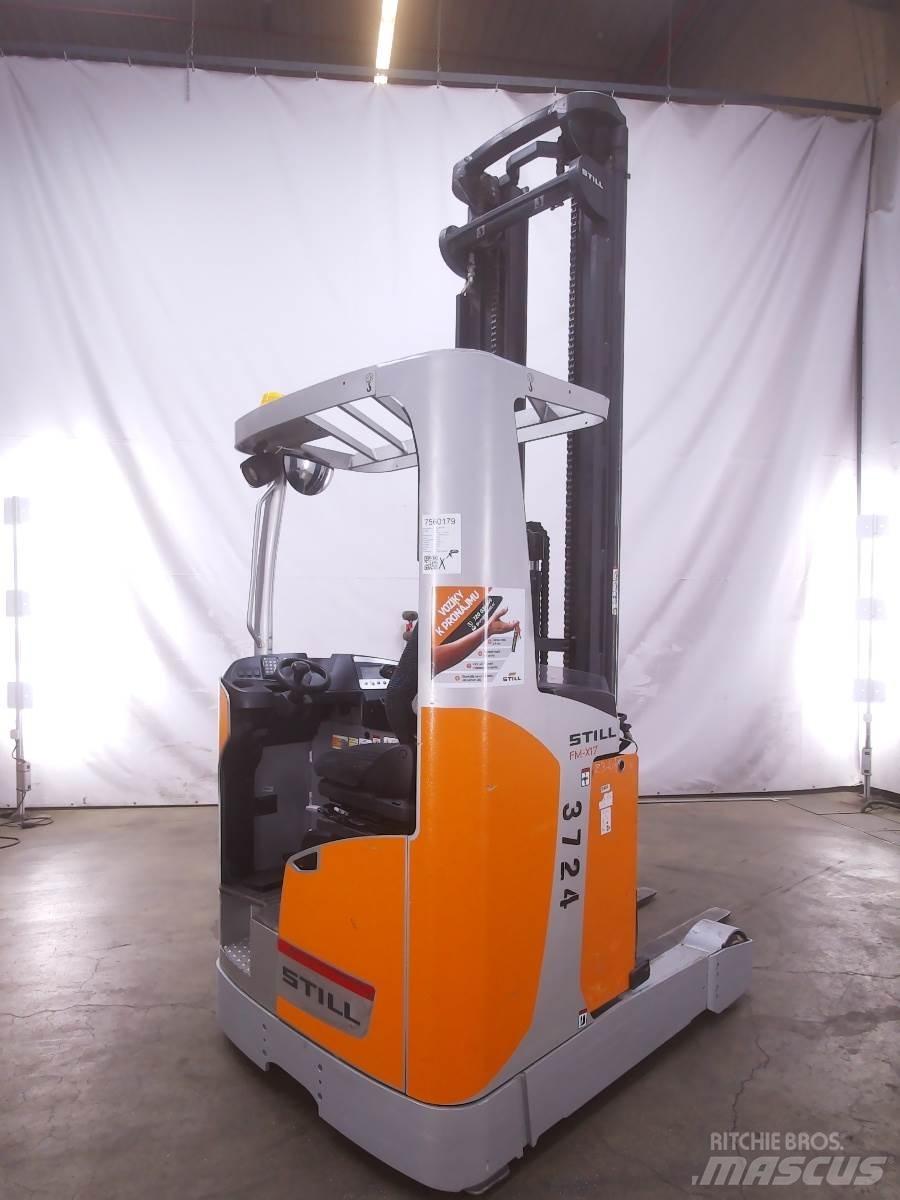 Still FM-X17 Reach truck