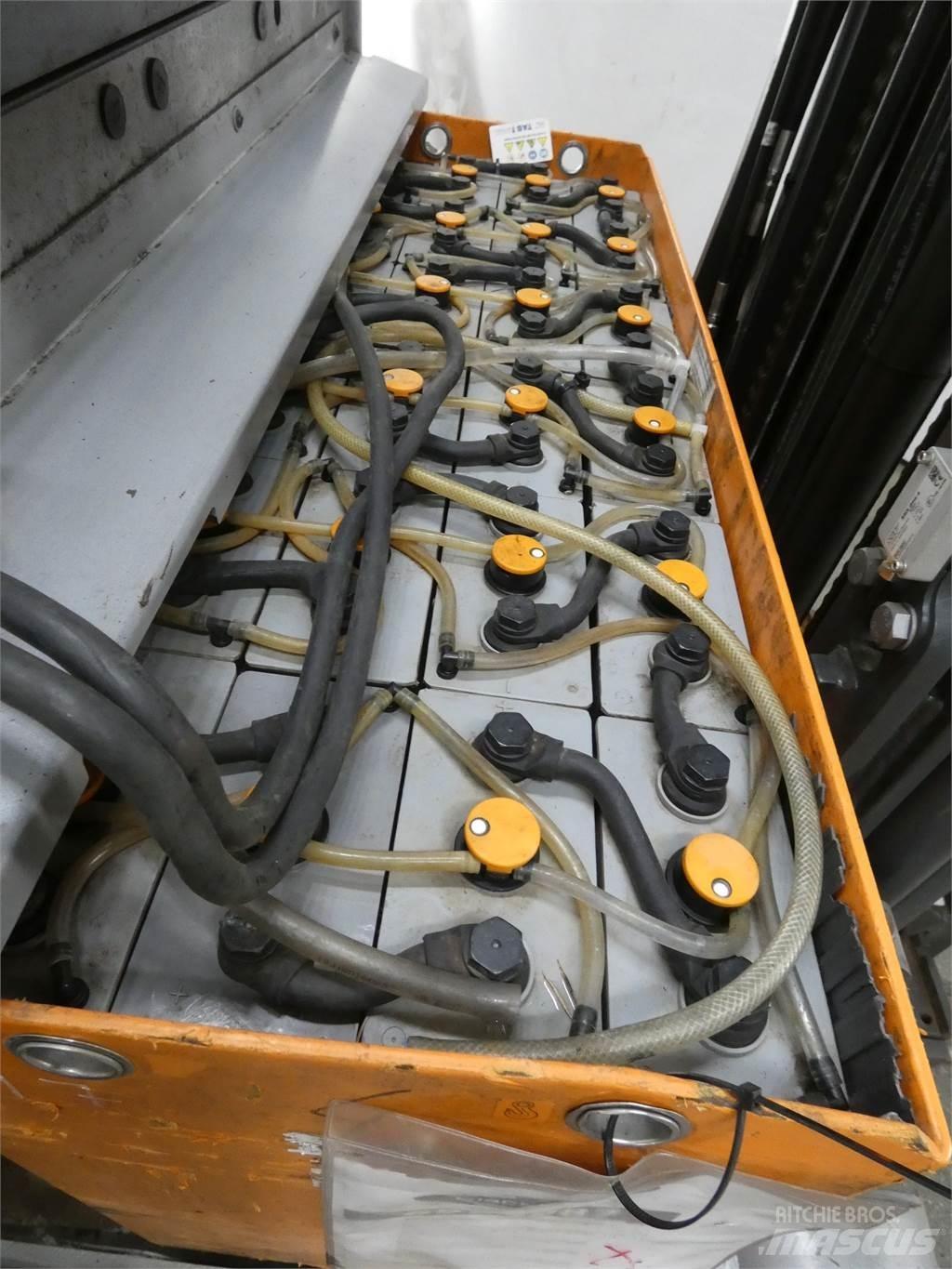 Still FM-X17/TK Reach truck