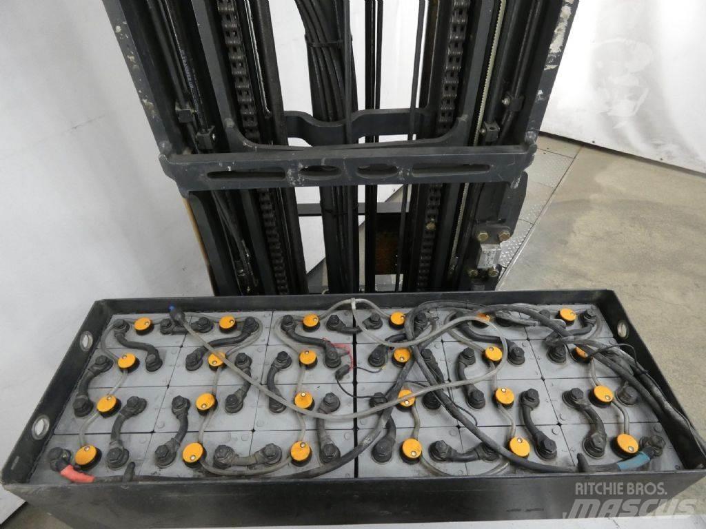 Still FM-X20 Reach truck
