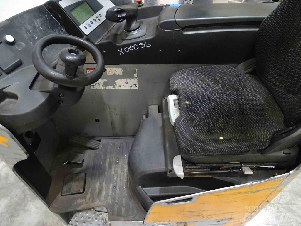Still FM-X20 Reach truck