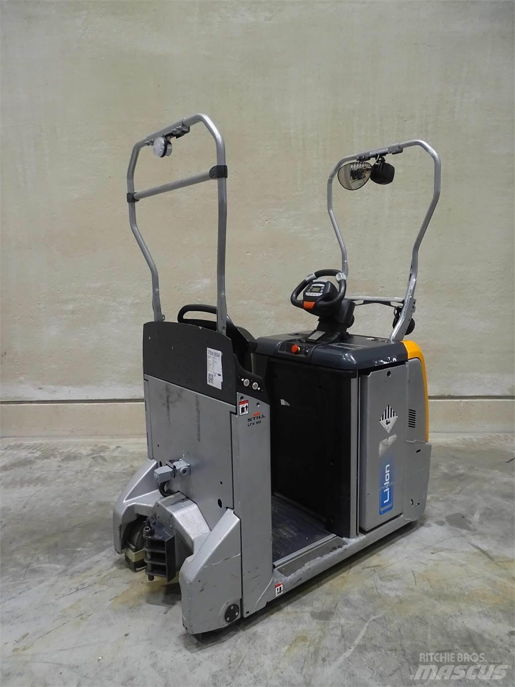 Still LTX50/LIION Tow truck
