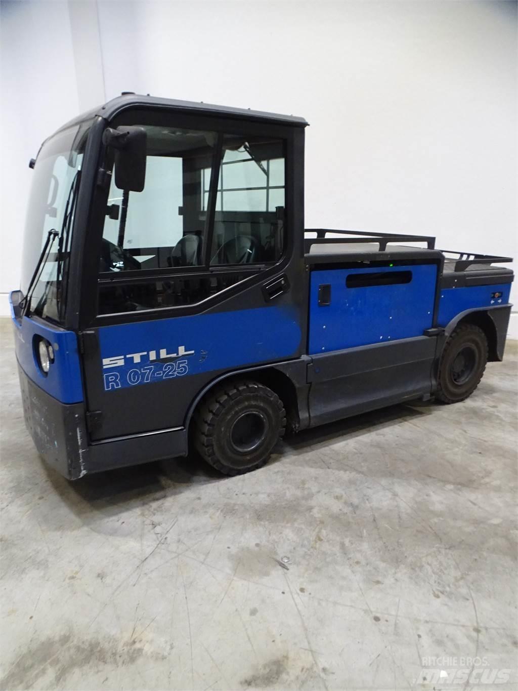 Still R07-25 Tow truck
