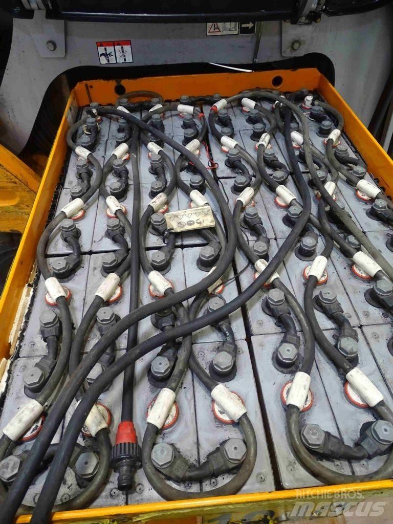Still RX60-25 Electric forklift trucks