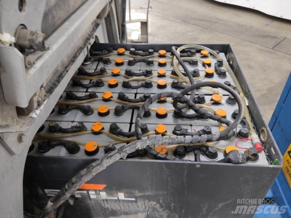 Still RX60-25 Electric forklift trucks