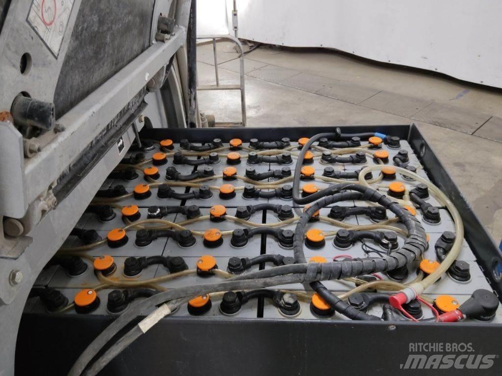 Still RX60-25 Electric forklift trucks