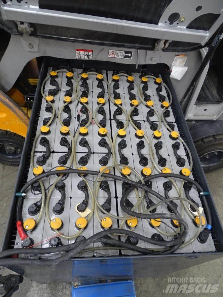 Still RX60-25 Electric forklift trucks