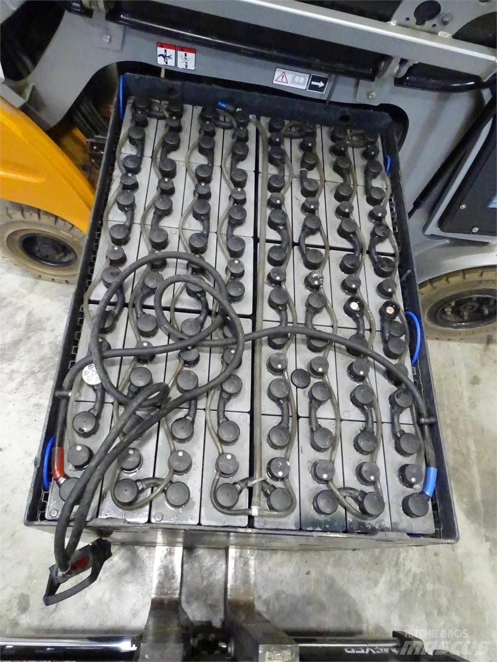 Still RX60-25 Electric forklift trucks