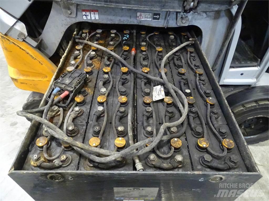 Still RX60-30 Electric forklift trucks