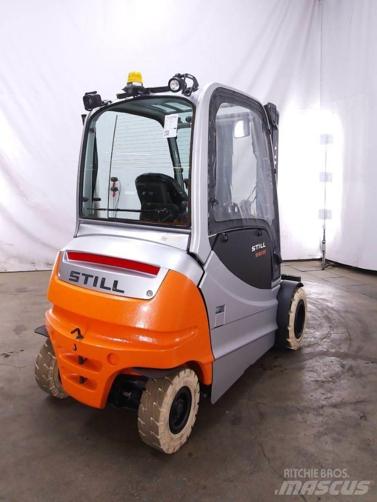 Still RX60-35 Electric forklift trucks