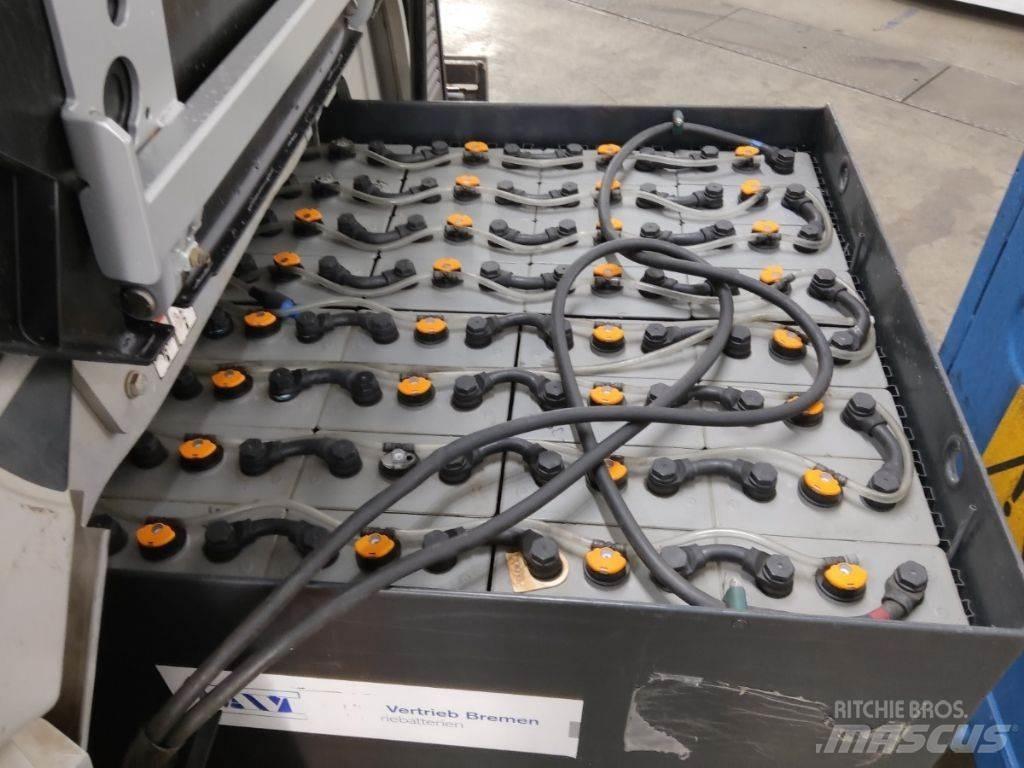 Still RX60-35 Electric forklift trucks