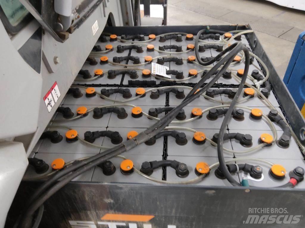 Still RX60-50 Electric forklift trucks
