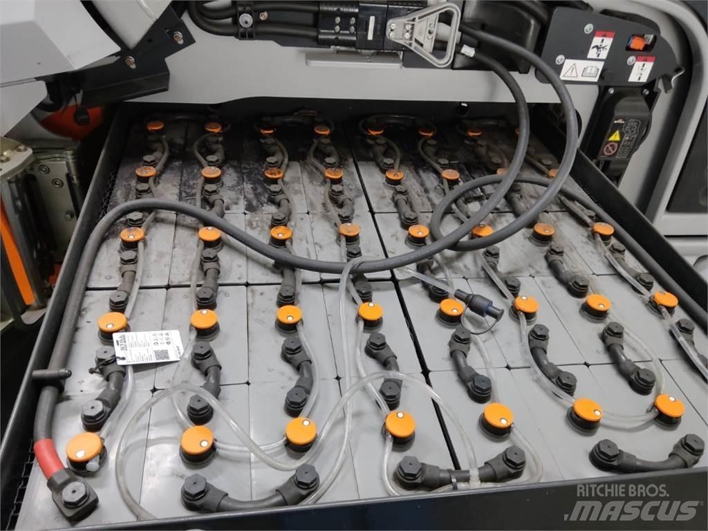 Still RX60-50 Electric forklift trucks