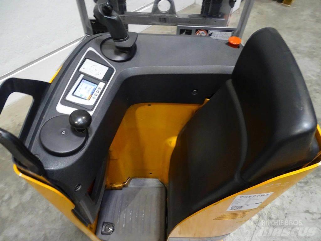 Still SXD20 Pedestrian stacker