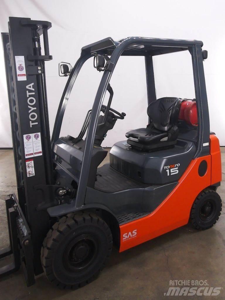 Toyota 02-8FGF15 LPG trucks