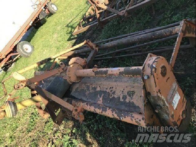 Howard HR3M Cultivators