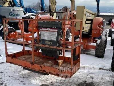 JLG 450AJ Articulated boom lifts