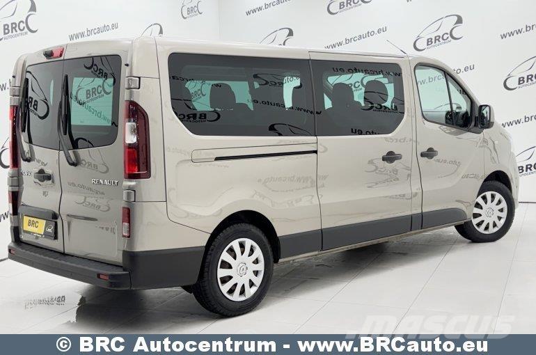 Renault Trafic Mini bus