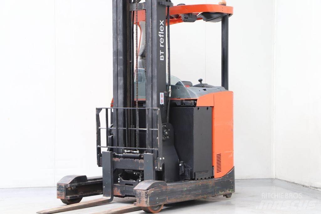 BT RRE160 Reach truck