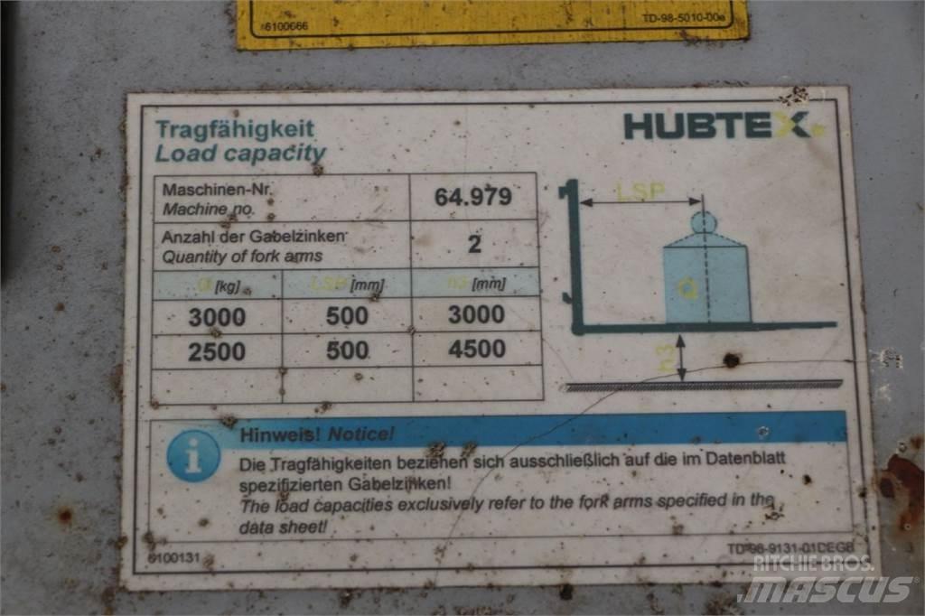 Hubtex DQ 30-G Side loader