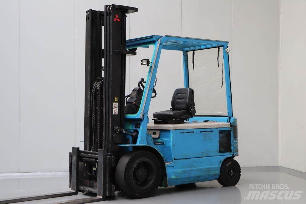 Mitsubishi FBP30 Electric forklift trucks