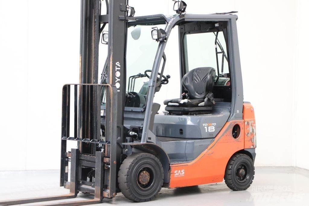 Toyota 02-8FGF18 LPG trucks