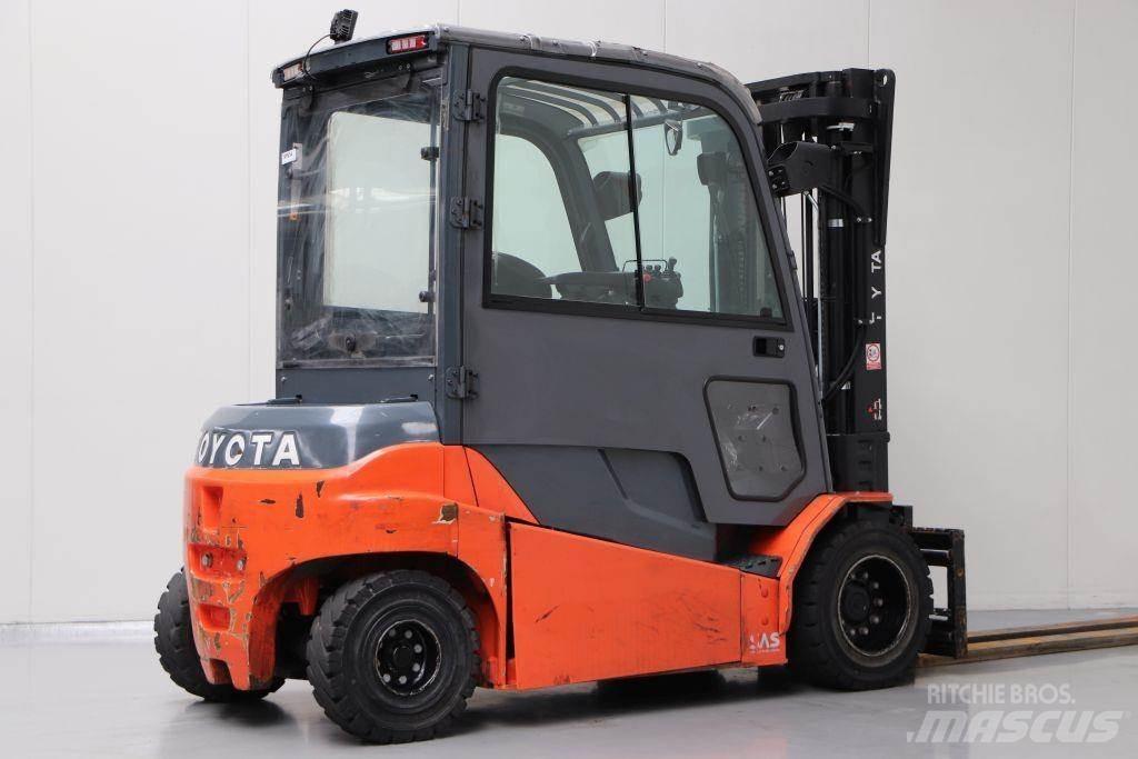 Toyota 8FBMT45 Electric forklift trucks