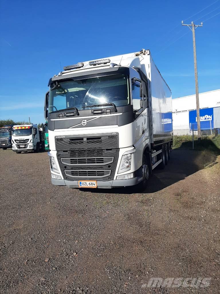 Volvo FH 13 Wood chip trucks