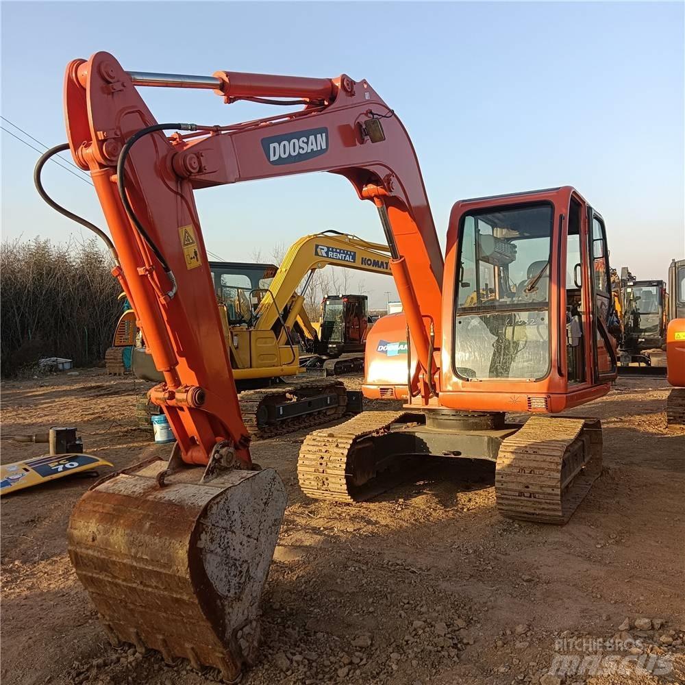 Doosan DH 70 Crawler excavators