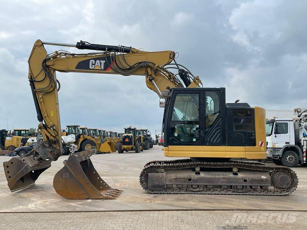 CAT 325F LCR Crawler excavators