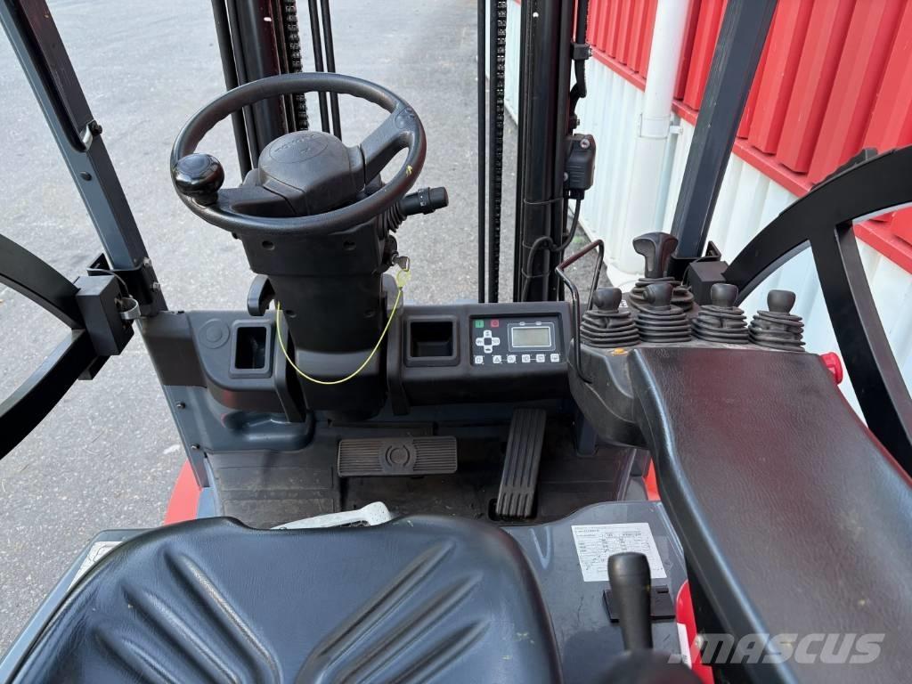 Toyota 8FBE20T Electric forklift trucks