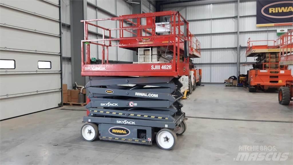 SkyJack SJIII4626 Scissor lifts