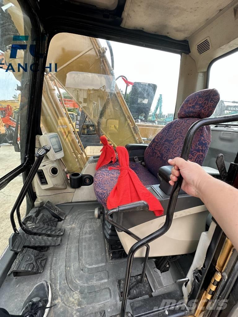 CAT 320 C L Crawler excavators