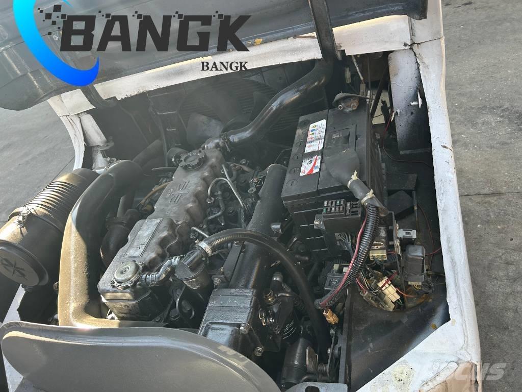 TCM FD30T3C Diesel trucks